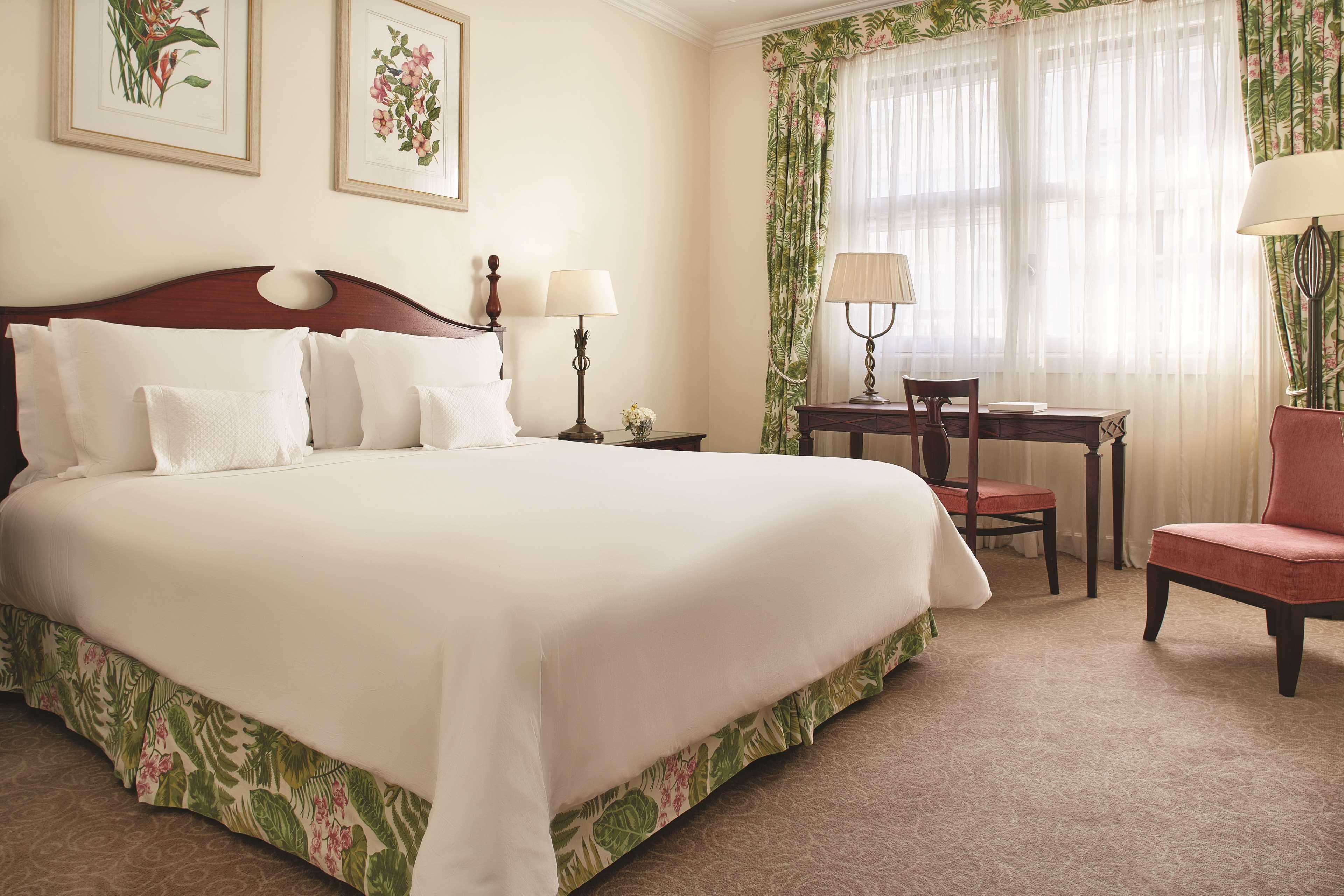 Copacabana Palace, A Belmond Hotel, Rio De Janeiro Eksteriør billede A guest room at the Boca Raton Resort
