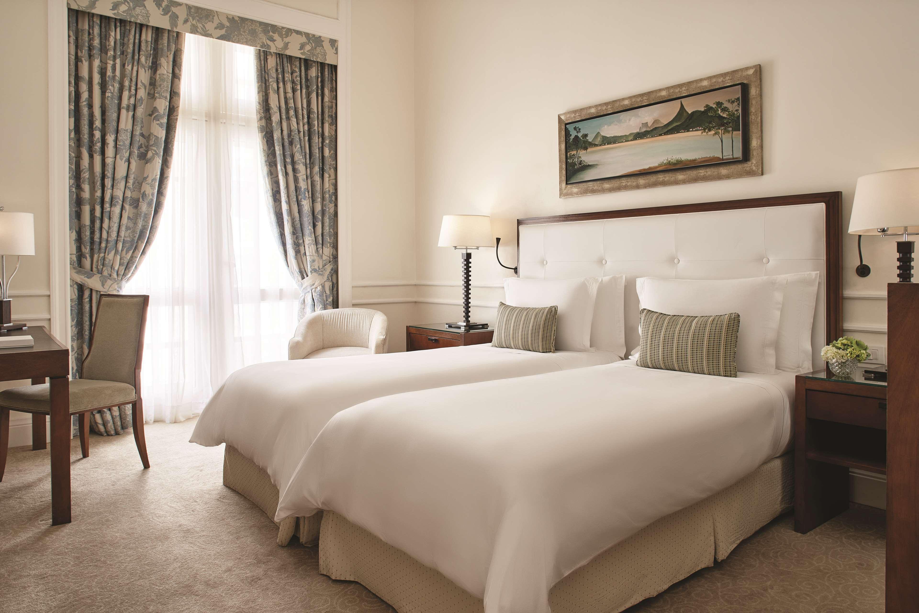 Copacabana Palace, A Belmond Hotel, Rio De Janeiro Eksteriør billede A room at the hotel