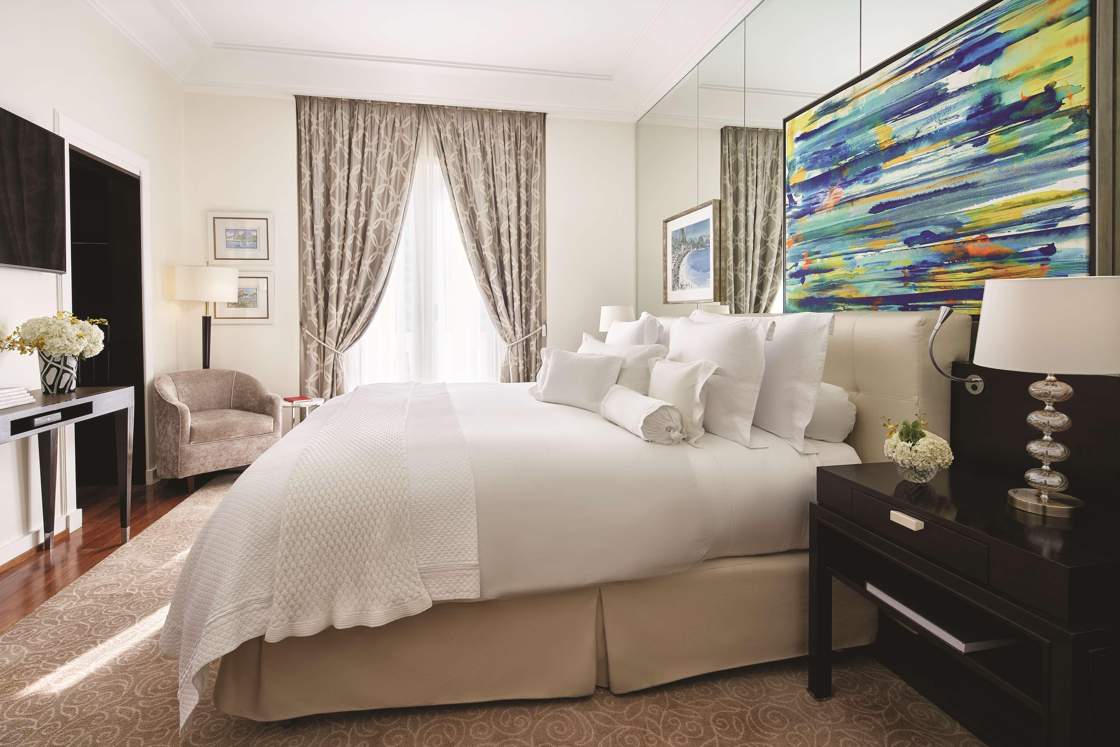 Copacabana Palace, A Belmond Hotel, Rio De Janeiro Eksteriør billede A bedroom at The Carlyle