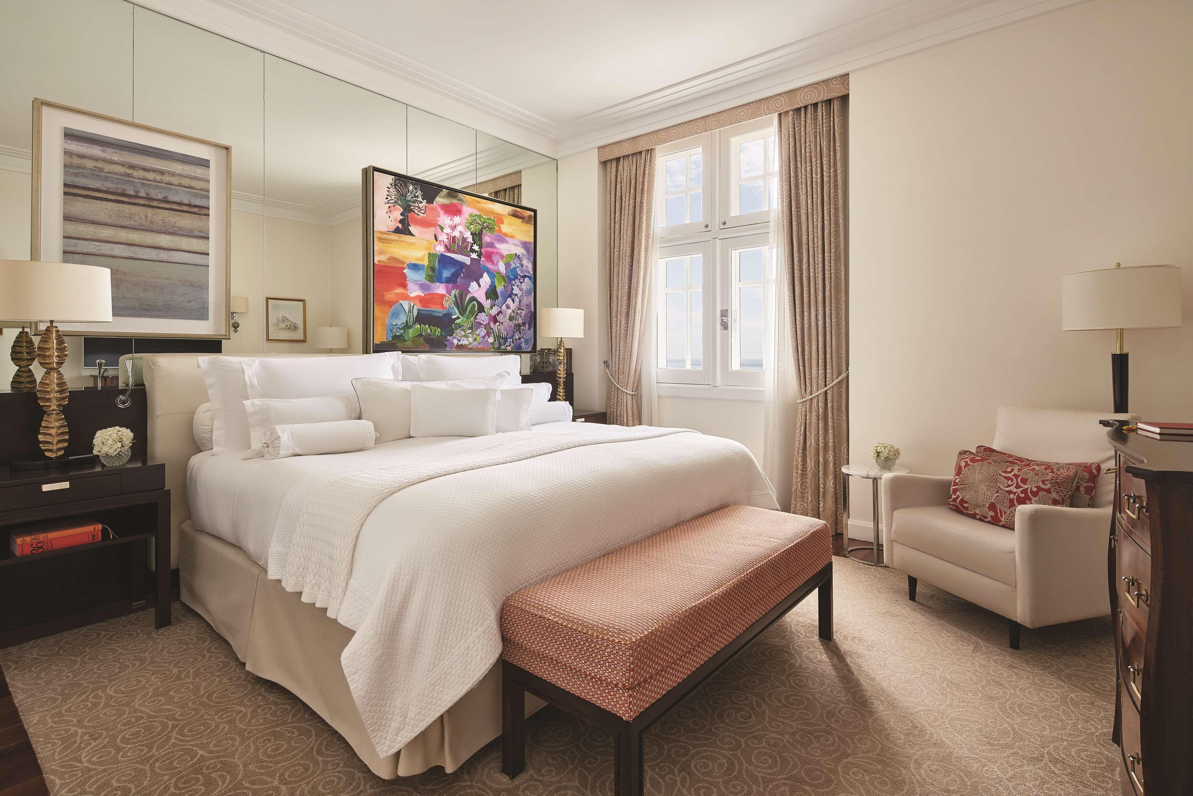 Copacabana Palace, A Belmond Hotel, Rio De Janeiro Eksteriør billede A bedroom at The Carlyle