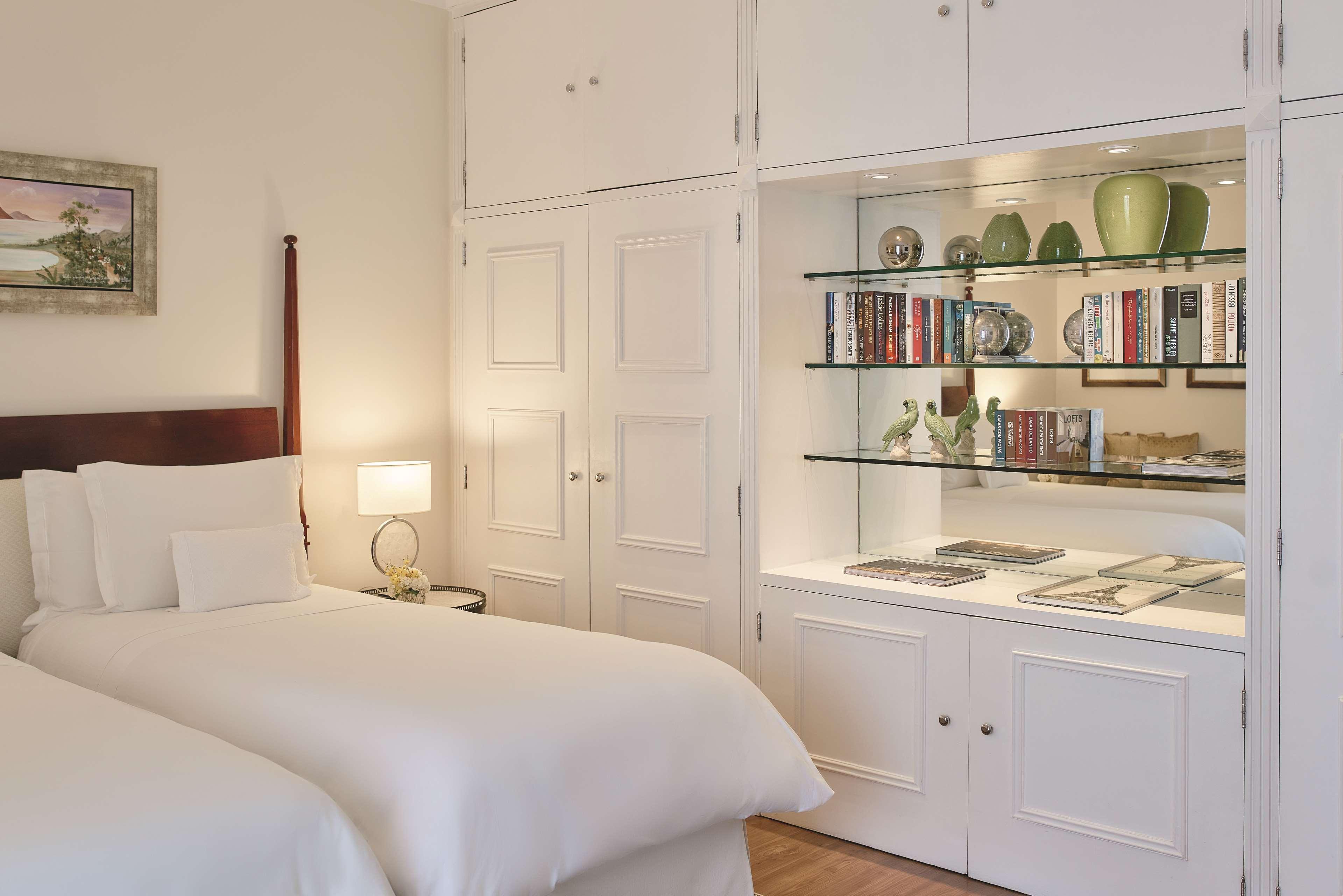 Copacabana Palace, A Belmond Hotel, Rio De Janeiro Eksteriør billede A bedroom at the hotel
